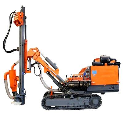 中国 New high quality custom compressor mine blasting hole water well drilling rig machine 販売のため