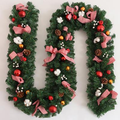 China Professional Beautiful Supplier Christmas Wreath Making Supplie Eco Friendly Green Christmas Wreath for sale