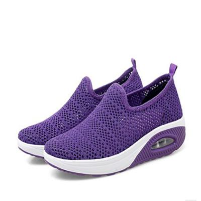 China Fashion Trend Newest Listing Chunky Casual Women Latest Sneaker Breathable Sports Shoes For Women for sale