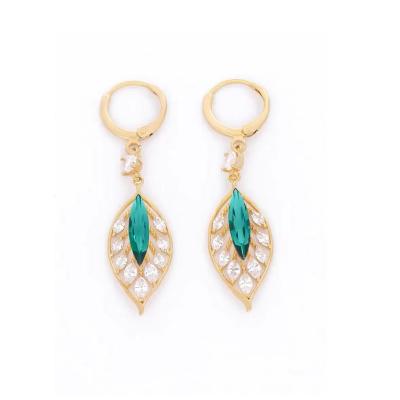 China 2023 YiHe FASHIONABLE Atmospheric Light Luxury Zircon Water Drop Shaped Niche Design Sense Fashion Earrings for sale