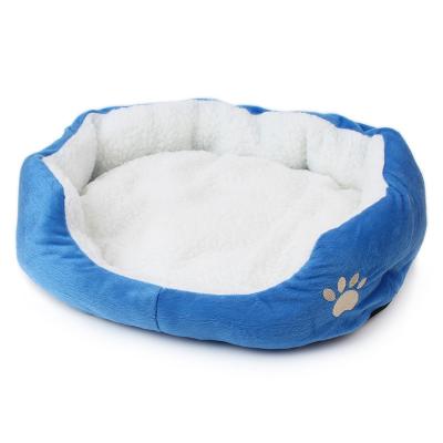 China Winter Pet Plush Faux Fur Nest Pet Sleeping Cat Blanket Warm Dog Bed Comfortable Washable Protective Wholesale Removable for sale