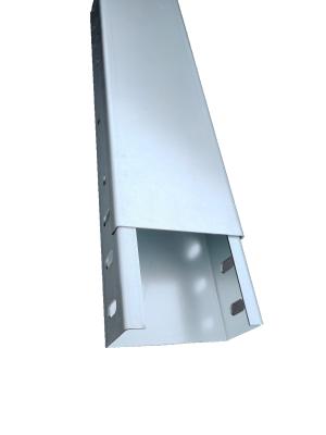 China Standard Size Steel Galvanized Cable Trunking With Cover for sale