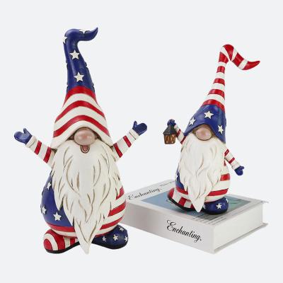 China Customized Cute Modern Christmas Ornament Redeco Gnome Christmas Gnome Decoration Resin Christmas Decorations For Home Decor for sale