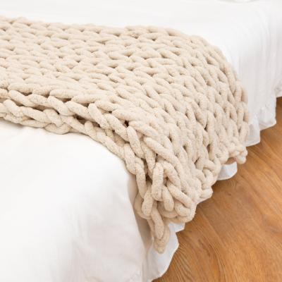 China Festival, Solid, Vintage Portable Hand Knit Chunky Chenille Snow Knit Blanket Throw for sale