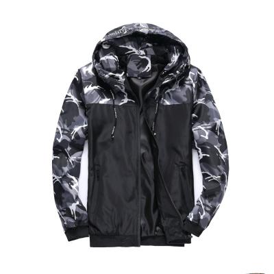 China New fashionable camouflage QUICK DRY hooded men's jackets color matching plus size jackets men's coat for sale