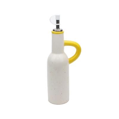 China Ceramic Oil Dispenser Bottle Soy Sauce or Vinegar Viable Condiment Set with Pourer, Liquid Condiment Dispenser for sale