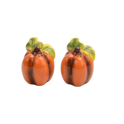 China Viable Ceramic Salt and Pepper Pumpkin and Squash Shaker Set for sale