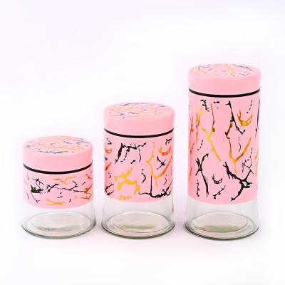 China Sustainable Hot Sale Kitchen Accessories 3 Pieces Set Pink Round Glass Salt Shaker Spice Containers for sale