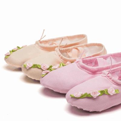 China Canvas Kids Handmade Small Flower Soft Unique Ballet Shoes Dance Slippers To Children for sale