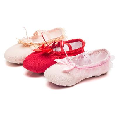 China Professional Canvas Pink No Tie With Unique Red Kids And Adult Soft Ballet Dance Shoes Half Rope Lace Dance Slippers for sale