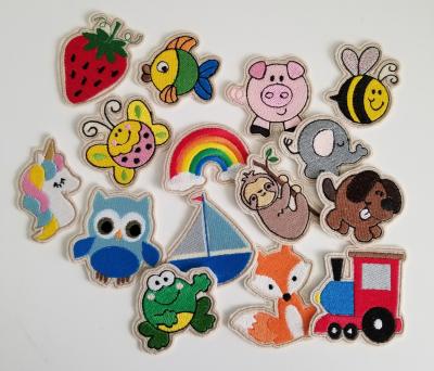 China 3D Wholesales OEM Cheap Whimsical Animals For Sewing Applique Iron On Felt Custom Iron On Embroidery Patch for sale