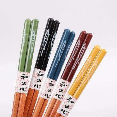 China Viable Five Colors Fish Cute Wooden Chopsticks Colorful Japanese Style Five Pairs Gift Box Chopsticks for sale