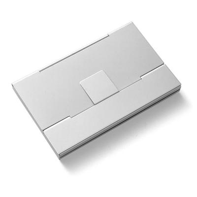 Chine Support en aluminium de anodisation argenté de carte de crédit de 95*60mm Rfid pour 4~8cards à vendre