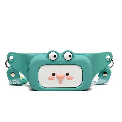 China Daily Life Manufacturing Cartoon Silicone Shoulder Cross - Body Bag Large Capacity Messenger Mobile Phone Bag for sale