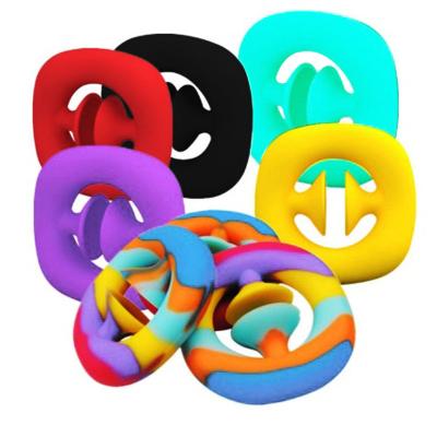 China Wholesale Kids Grip Ring Exercise Toy Relaxation Educational Finger Training Rainbow Silicone Gripper Fidget Sensory Toy Pop Gripper Fidget for sale