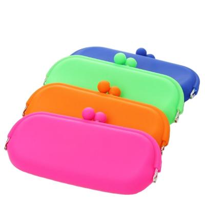 China Schools & Desks Customized Cute Large Capacity Soft Silicone School Pencil Case Pencil Case For Kids With Nylon Zipper for sale