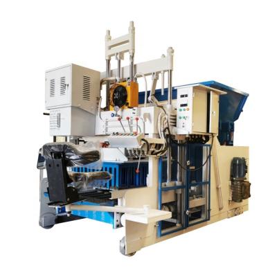 China QTM12-25 Moving Hollow Brick Making Machine with high capacity blocks industry for sale