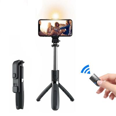 China New Aluminum 3 in 1 Tripod Selfie Stick L02s with LED Fill Light Wireless BT Remote for Smartphone Camera for sale