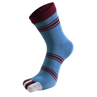 China Factory Price Sporty Medium Tube Colored Striped Socks Five Finger Socks For Man for sale