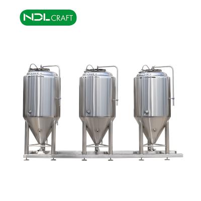 China Brewpub Beer Brewery Restaurant Fermentation Tank 100L 200L 500L 1000L 2000L 20HL 3000L 5000L Conical Beer Brewery Fermenter for sale