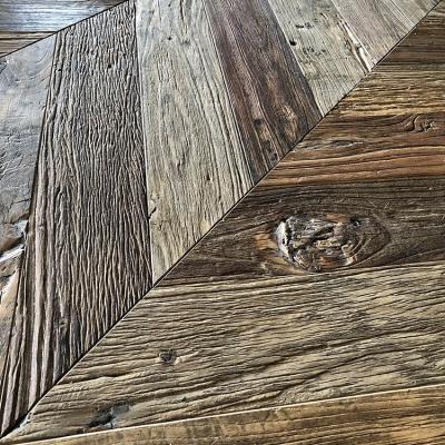 China Old 3-ply chevron farmhouse style reclaimed wood flooring for sale