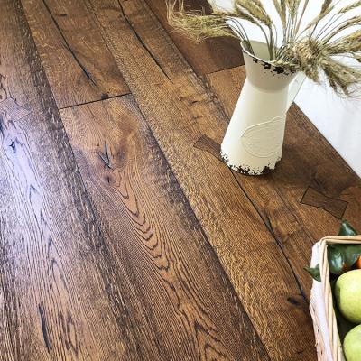 China Traditional Handscraped And Distressed Rustic European Style Oak Engineered Timber Flooring For Home for sale