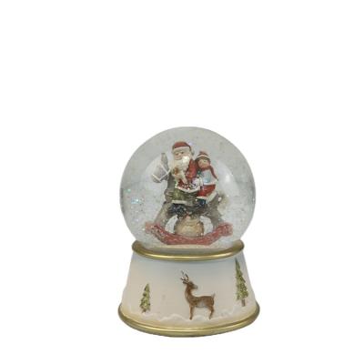 China Europe Hot Selling Decorative Polyresin Santa Claus Christmas Water Globe for sale