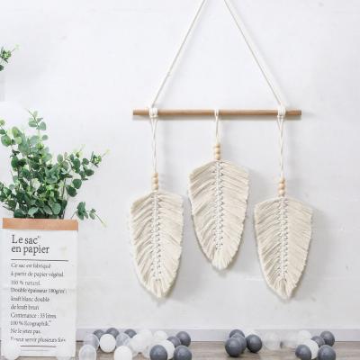 China Cotton Rope Feather Design Handmade Macrame Wall Hanging Tapestry Hand Woven - Bedroom Bohemian Headboard Living Room Woven Tapestry Wall Hanging Decoration for sale