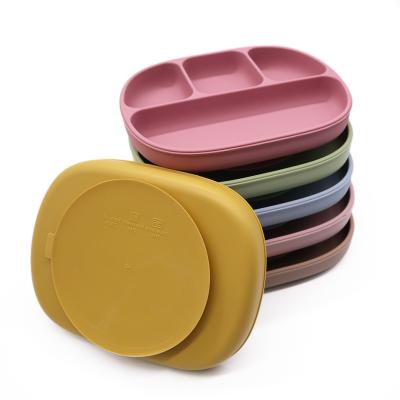 中国 Kids Silicone Baby Feeding Set Bamboo Wooden Soft Baby Rolls Silicone Kids Divided Dishes For Toddlers Suction Baby Dish 販売のため