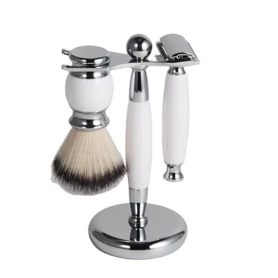 China Shaving Brush Wholesale Luxury Men's Shaving Set Kit With Shaving Brush Shaving Stand Safety Razor for sale