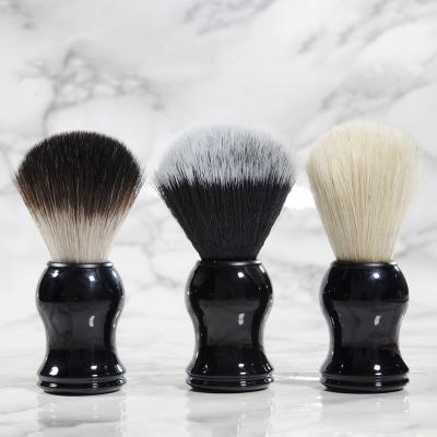 China Luxury Professional Shaving Brush Mens Barber Shop Tool Hand Crafted Shaving Brush With Plastic Handle for sale