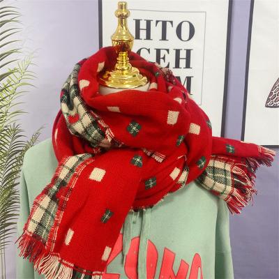 China Winter Soft Smooth Double-Sided Warm Gifts Women Christmas Scarf Tassel Printing Fashion Feeling Plaid Neck Scarf Long for sale