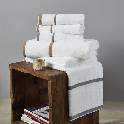 China Sustainable Wholesale Customized 100% Cotton Bamboo Fiber Polyester Hand Towel Hotel Embroidered White Bath Towels Hotel Face Cloths Towel for sale