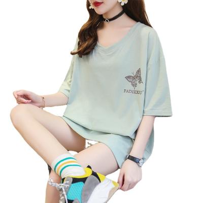 China Anti-pilling Big Loose V-Neckline Wear Women Oversize And Cute Print Short Sleeved T-Shirt for sale