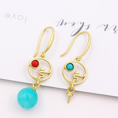 China 925 Sterling Silver Wholesale 925 Sterling Silver Accessory Dangle Earring Horns With Antique Gold Plating Style Pinch Bail For Jewelry Making for sale