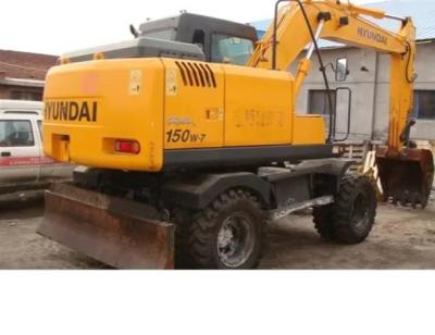 China Cummins B3.9-C Engine Hyundai Excavator 0.23m3 Bucket Capacity 4820mm Maximum Excavation Depth zu verkaufen