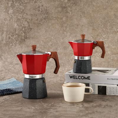 China WITH LID New Italian-moka-pot design espresso coffee maker customized classic small aluminum pot for sale