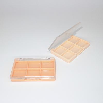 China Personal Care Emily 9 Colors Blusher Case Heart Shaped Beautiful Empty Blusher Case Square Eyeshadow Case for sale