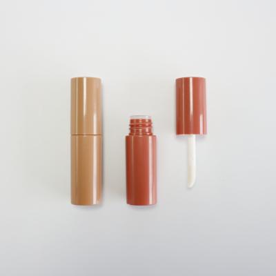 China Emily LG2005 OEM Mini Lip Gloss Tube Container Empty Lip Gloss Cosmetics Clear Tubes Lip Gloss Packaging 5ml for sale