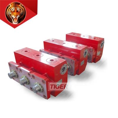 China Square End Hydraulic Set Red Color SJ HT400 TWS600S Plunger Pump Parts for sale