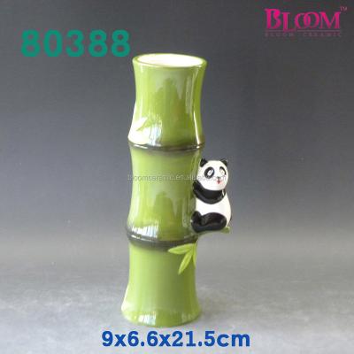 China 2019 New Witness Vase Ceramic Flower Vase Panda Shape 9x6.6x21.5cm for sale