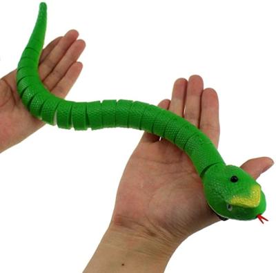 China Simulation Snake Crawling CPC Certified Realistic Remote Control Pranky Realistic Snakes Pranky RC Snake Simulation Props Rechargeable Prank Toy For Kids Gift for sale