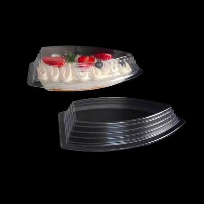 China Disposable Boat Shape Plastic Food Tray Disposable For Cake Packaging for sale