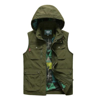 China Anti-wrinkle Autumn Winter Casual Sleeveless Outdoor And Pocket Men Fashion Hooded Multi Duty Vest for sale