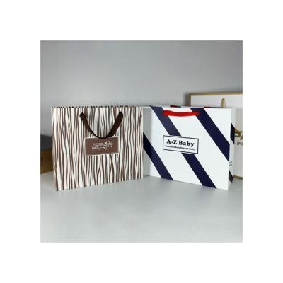 China Recyclable Wholesale Widely Used Craft Paper Bags Black Gift Paper Bags for sale