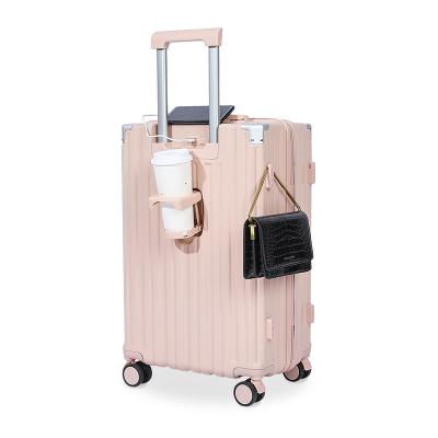 China Secure Your Belongings Aluminum Case Suitcase with Scratch-Resistant Design and TSA Approved Lock for sale