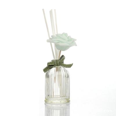 China Personal Care 100ml Clear Essential Oil Aroma Glass Reed Diffuser Bottle With Cork for sale