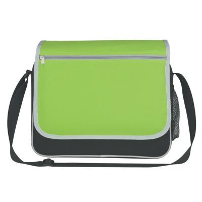 China Kids Messenger Bags Fashion Polyester School Kids Messenger Bags With Mesh Side Pocket for sale