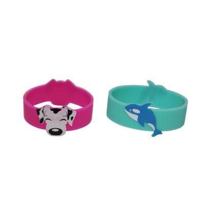 China Top Selling Cute Cartoon Wristbands Animal Silicone Custom Made for sale