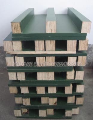 China Construction PP Concrete Plastic Column Formwork With Steel Adjustable Clamp for sale